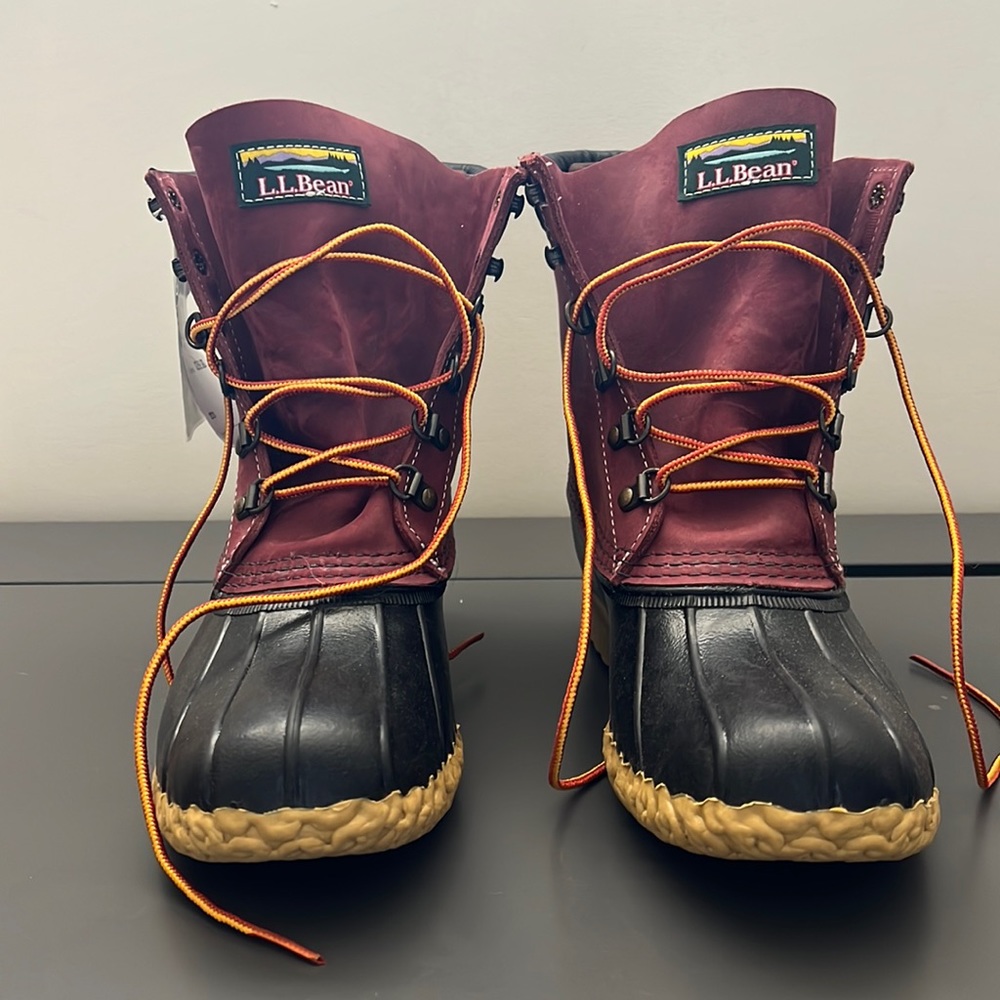 LL Bean insulated Bean Boots NWT